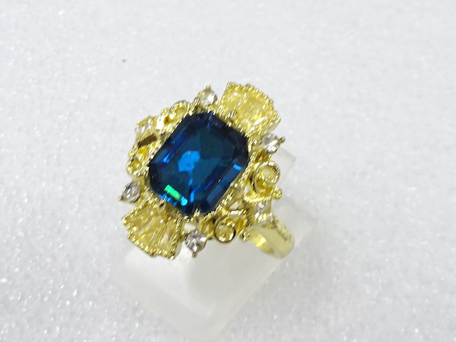 Japanese Kimono / Antique Accessories Metal